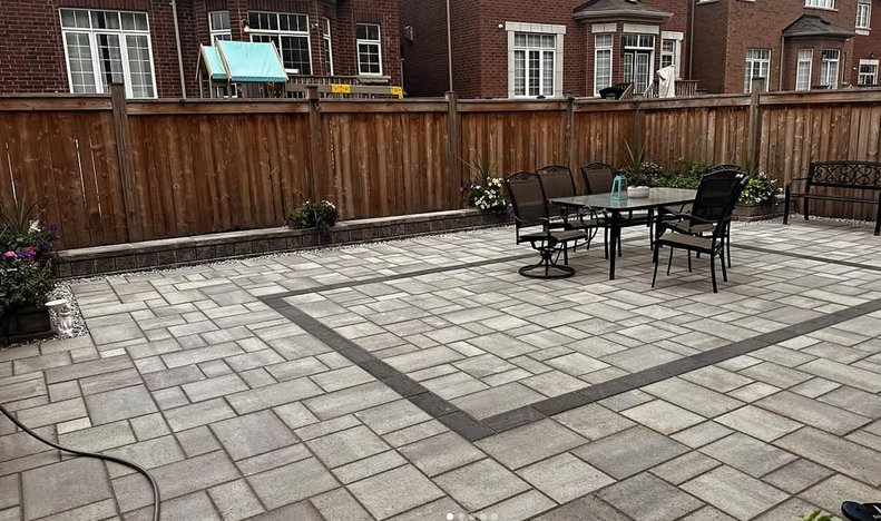 Sandstone Landscapes outdoor living space Guelph